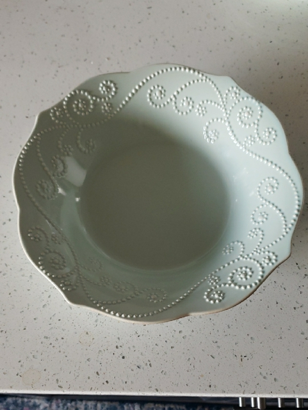 Lenox French Perle Ice Blue Scalloped Pasta Bowls and 4 dessert plates - Picture 2 of 6
